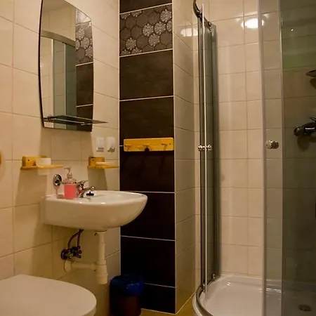 Pory Roku 度假村 *